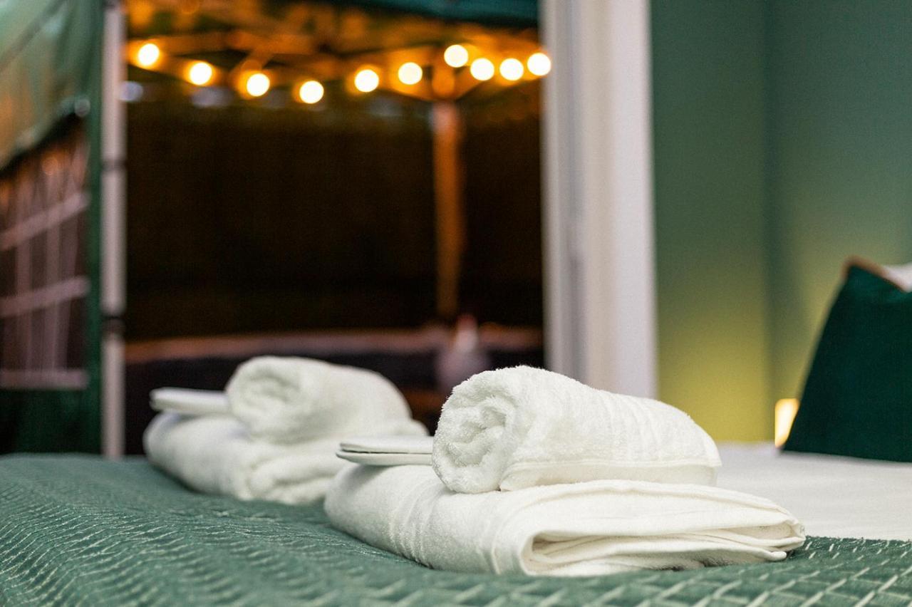 Stylish & Cosy Margate Escape With Hot Tub And Log Burner Dogs Welcome المظهر الخارجي الصورة