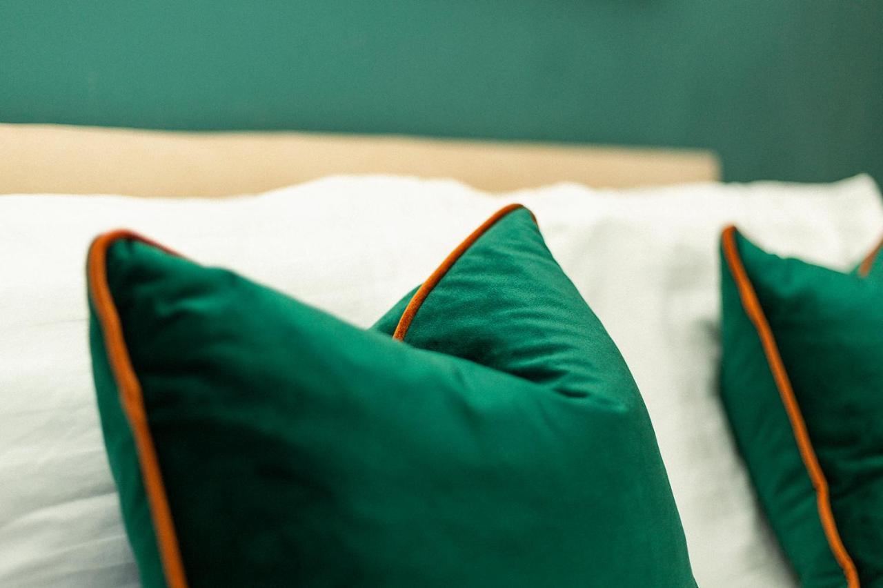 Stylish & Cosy Margate Escape With Hot Tub And Log Burner Dogs Welcome المظهر الخارجي الصورة